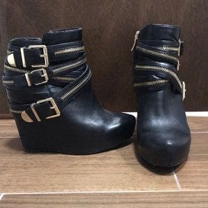 BCBGeneration moto boots 6.5